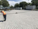 Pavé permeable stationnement tricentenaire